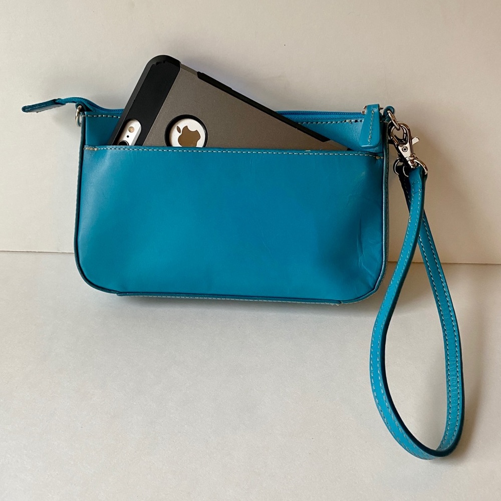 Nordstrom Turquoise Blue Leather Wristlet Clutch